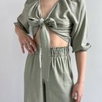 lanovy-crop-top-Aphrodite-s-puff-ramenami